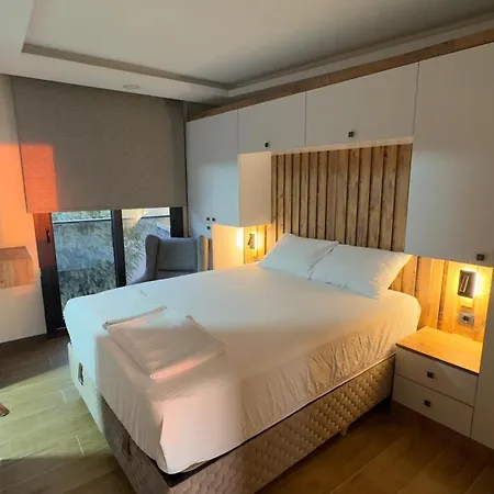 Guler Boutique Kusadasi